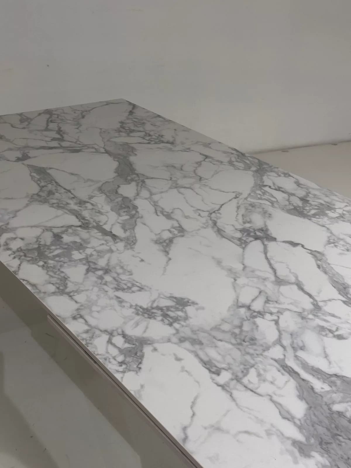 Стол ЭЗМИР (ESMIR) 180 цвет АРАБЕСКАТО (MATTE ARABESCATO SOLID CERAMIC) / ОРЕХ, ®DISAUR — фото 6