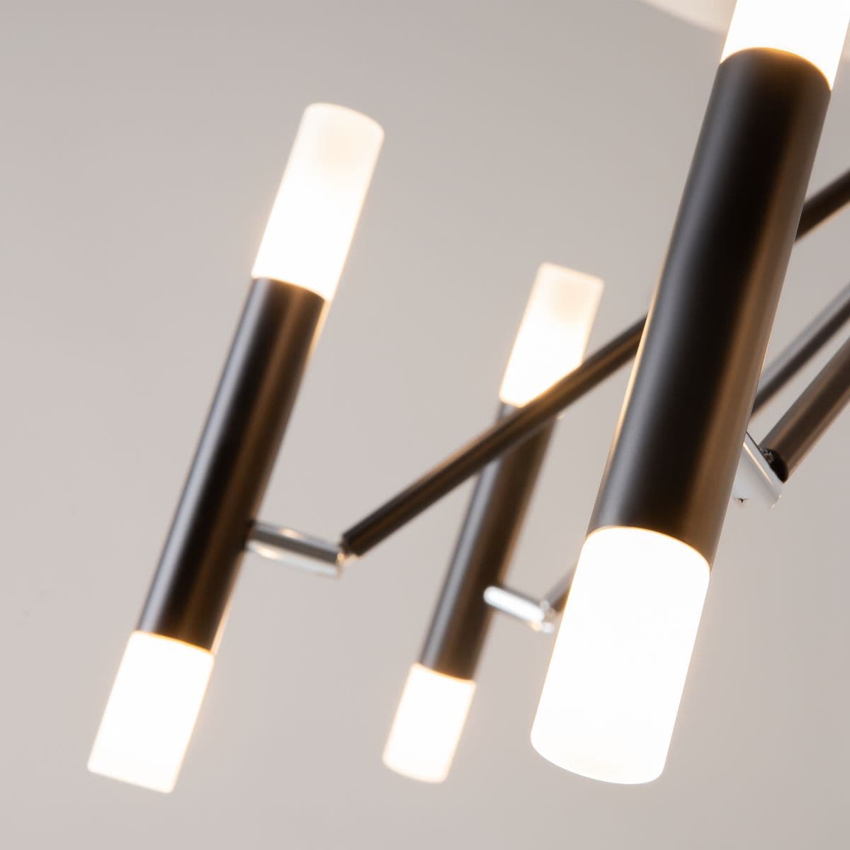 Потолочная люстра Maytoni Vigo MOD620CL-16B — фото 4